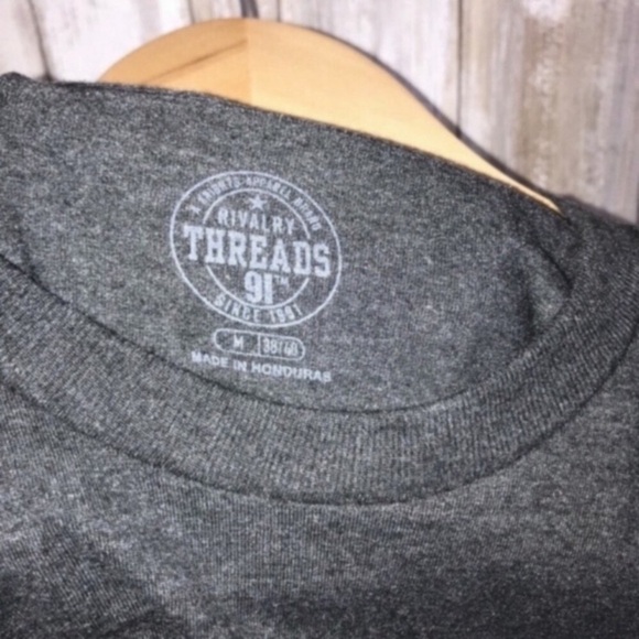 NCAA Men's Idaho Vandals Dark Gray Tee - Picture 3 of 3